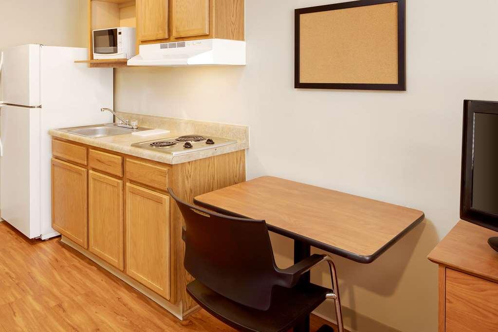 Extended Stay America Select Suites - Wichita - South Zimmer foto